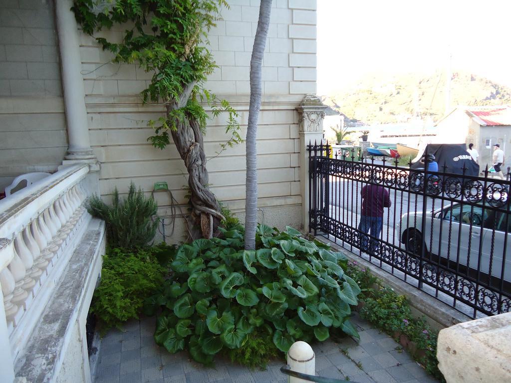 B&B Albatros Lipari  Bagian luar foto
