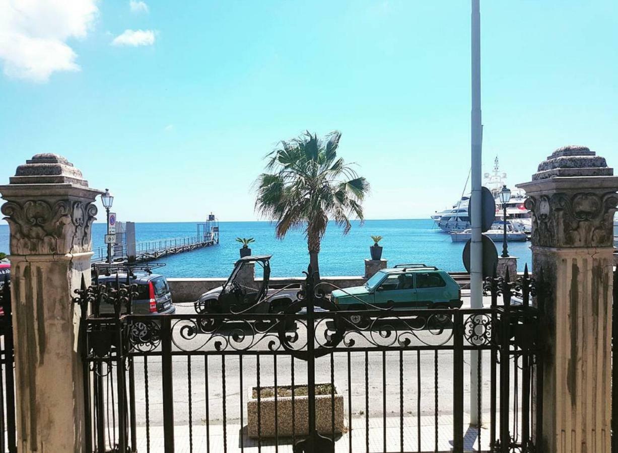 B&B Albatros Lipari  Bagian luar foto